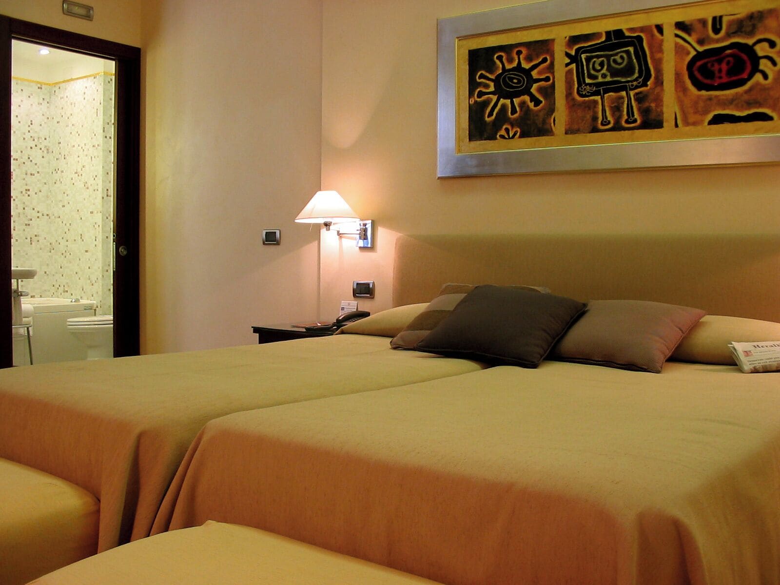 Hypo-allergenic bedding available, down comforters, minibar