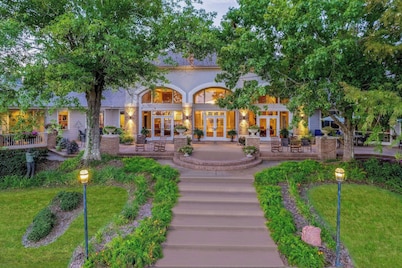 Cypress Bend Resort, a Wyndham Hotel