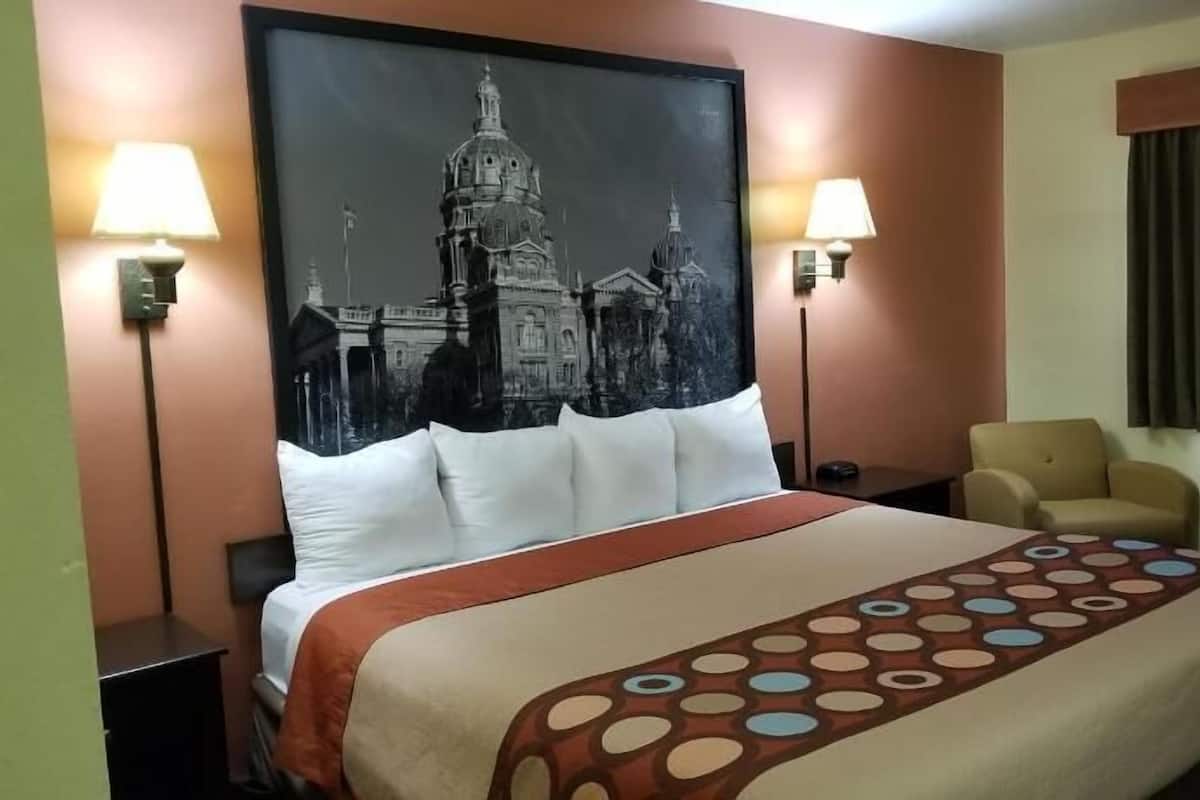 Desk, blackout drapes, iron/ironing board, free cribs/infant beds