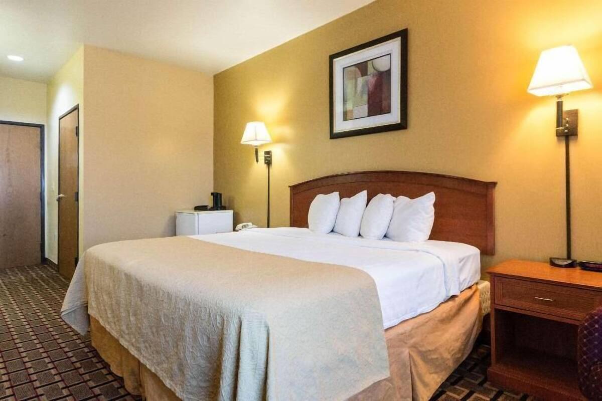Desk, blackout drapes, iron/ironing board, rollaway beds (surcharge)