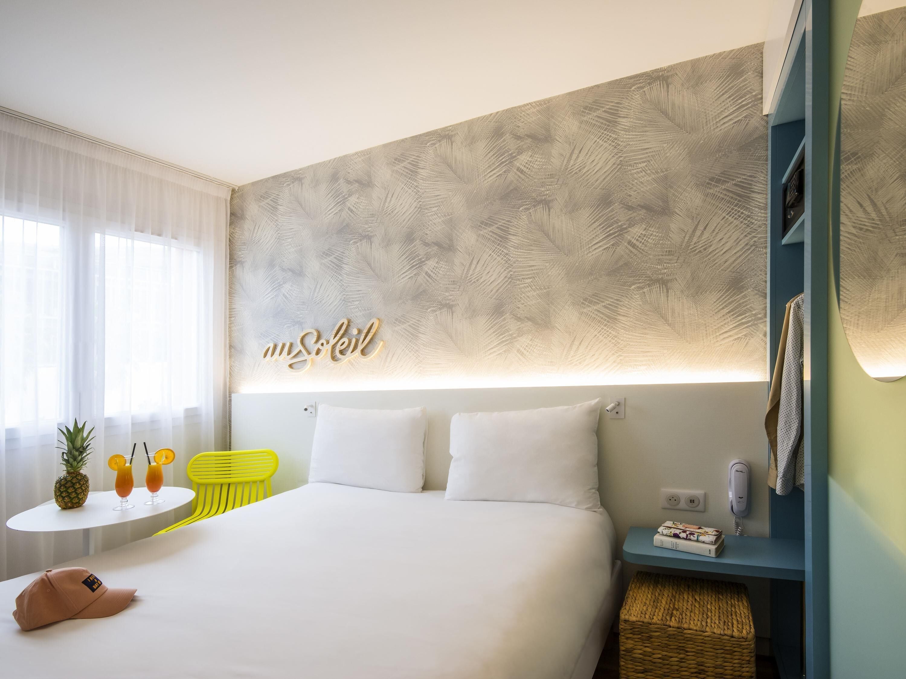 Chambre Standard double, 1 lit double | Coffre-fort, bureau, espace de travail pour ordinateurs portables