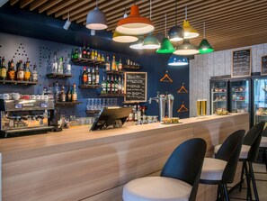 Bar (in der Unterkunft)