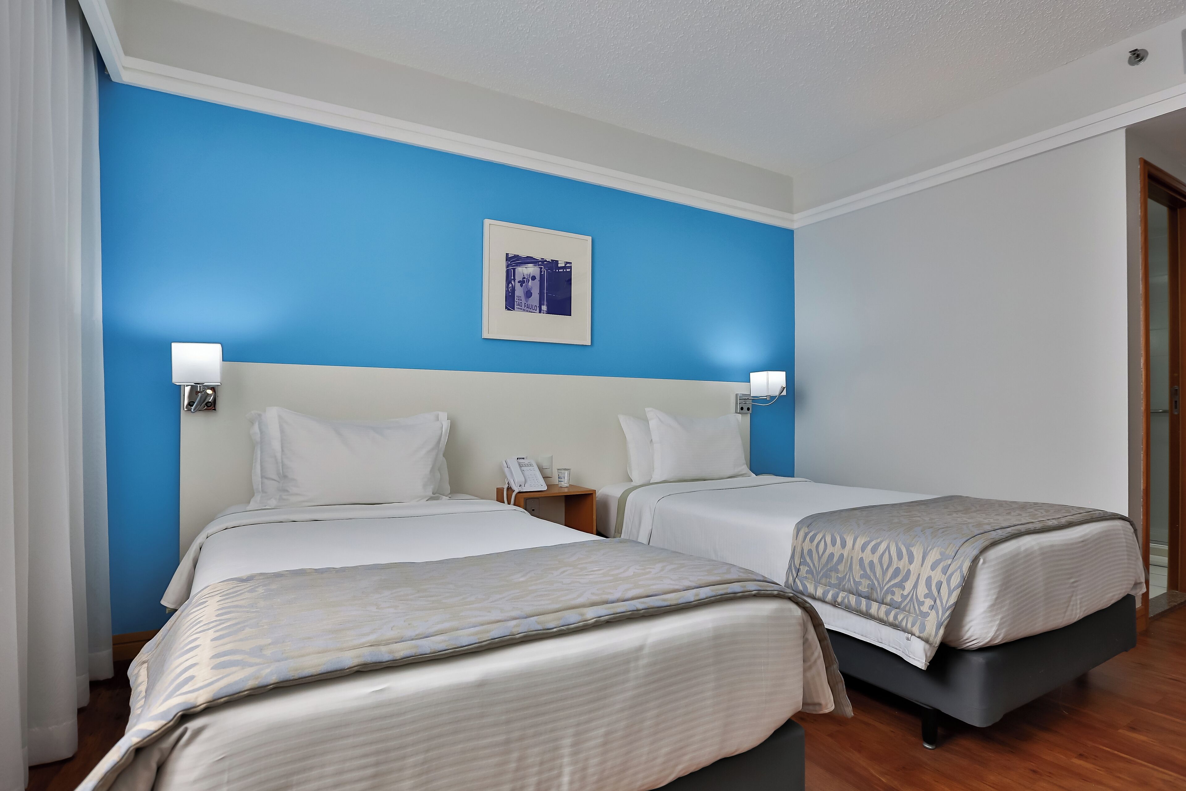 premium twin room, mobility accessible | 1 bedroom, minibar, in-room safe, desk