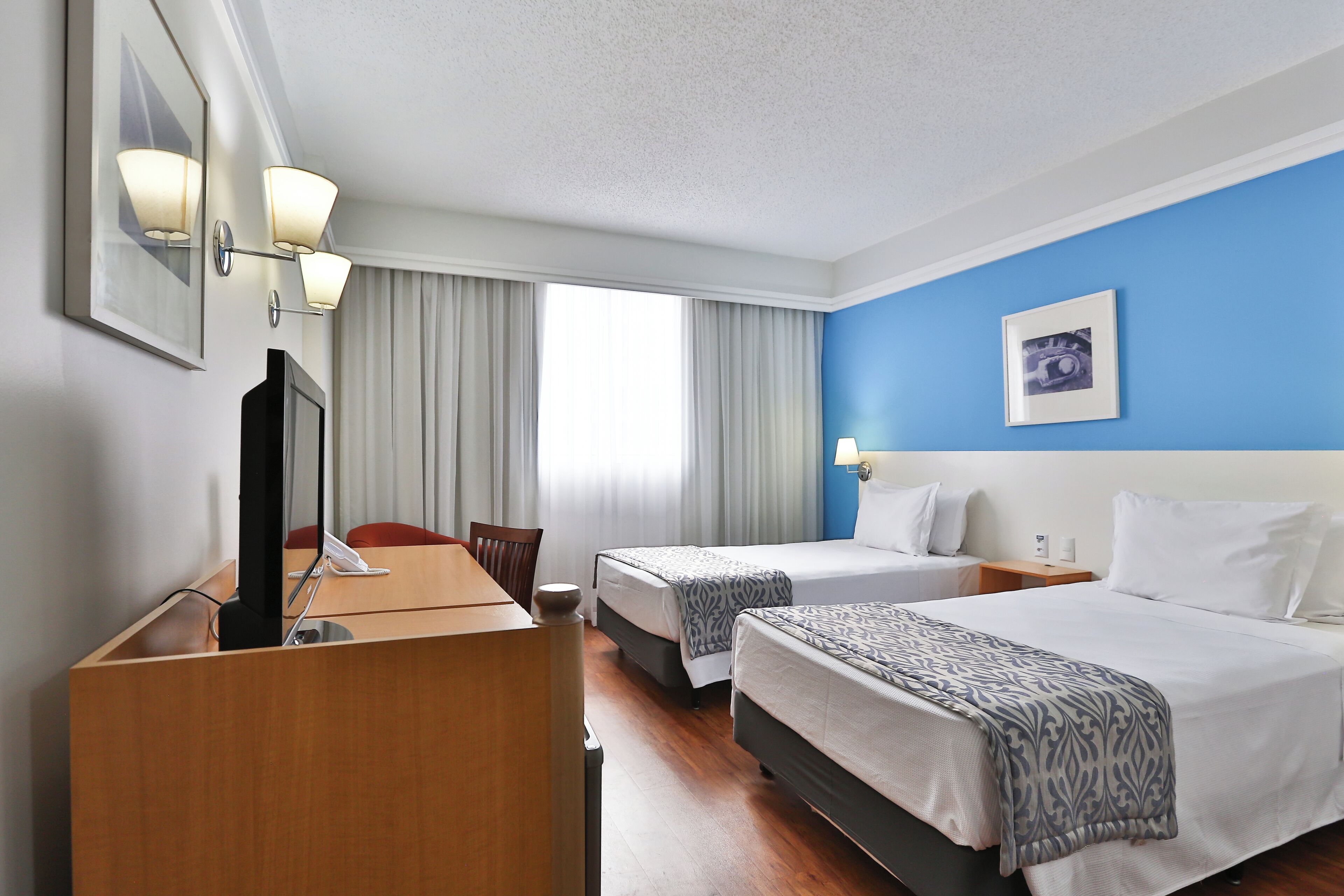 1 bedroom, minibar, in-room safe, desk