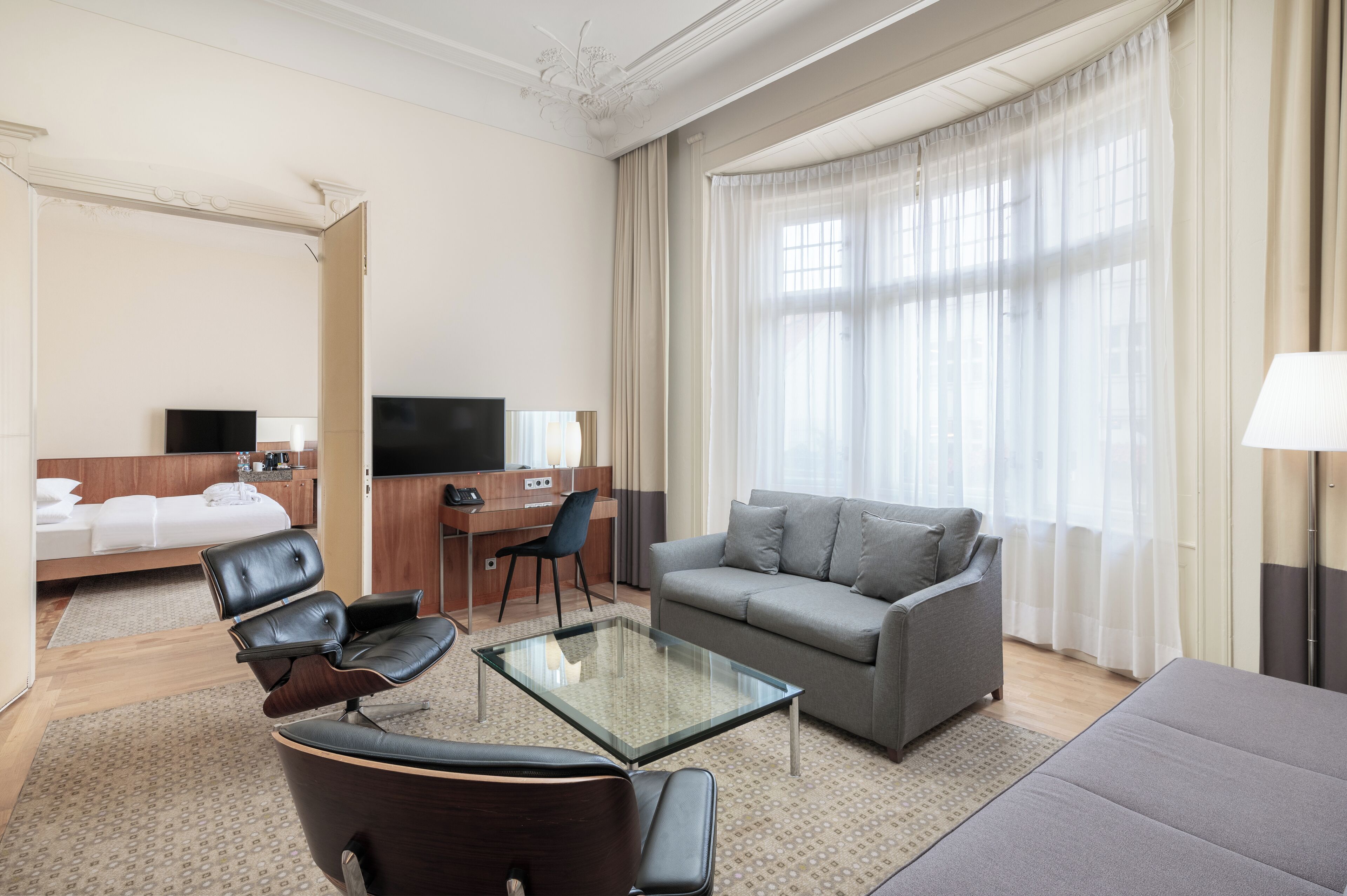 suite | living area | 101-cm lcd tv with satellite channels, tv
