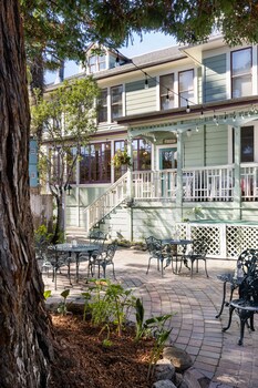 Hotel Exterior at Centrella Hotel, A Kirkwood Collection Hotel