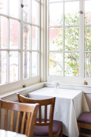 Petit déjeuner continental compris tous les jours