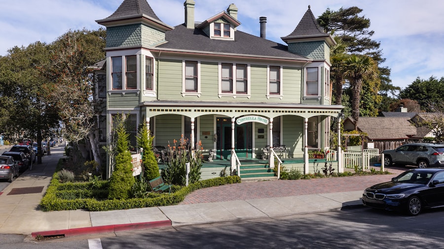 Centrella Hotel, A Kirkwood Collection Hotel