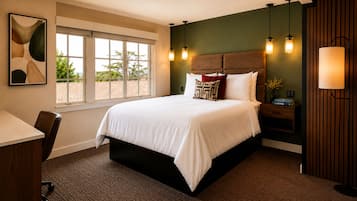 Deluxe Studio, 1 King Bed with Sofa bed, Non Smoking, Fireplace