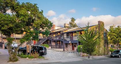 Wayside Inn