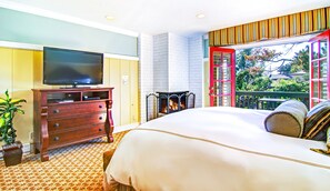 Habitación Premium, 1 cama King size, chimenea | Ropa de cama de alta calidad y escritorio 