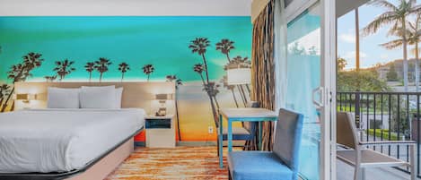 Deluxe Room, 1 King Bed, Balcony (Deluxe King with Balcony) | Desk, laptop workspace, blackout drapes, iron/ironing board