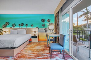 Deluxe Room, 1 King Bed, Balcony (Deluxe King with Balcony) | Desk, laptop workspace, blackout drapes, iron/ironing board - Avania Inn of Santa Barbara (Santa Barbara)