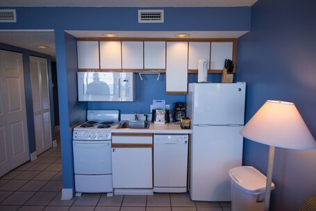 Ocean Club Resort Myrtle Beach a Ramada by Wyndham - Image 5