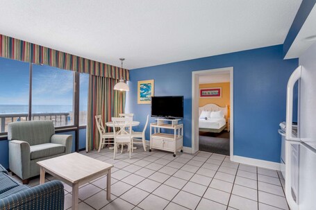 Ocean Club Resort Myrtle Beach a Ramada by Wyndham - Image 4