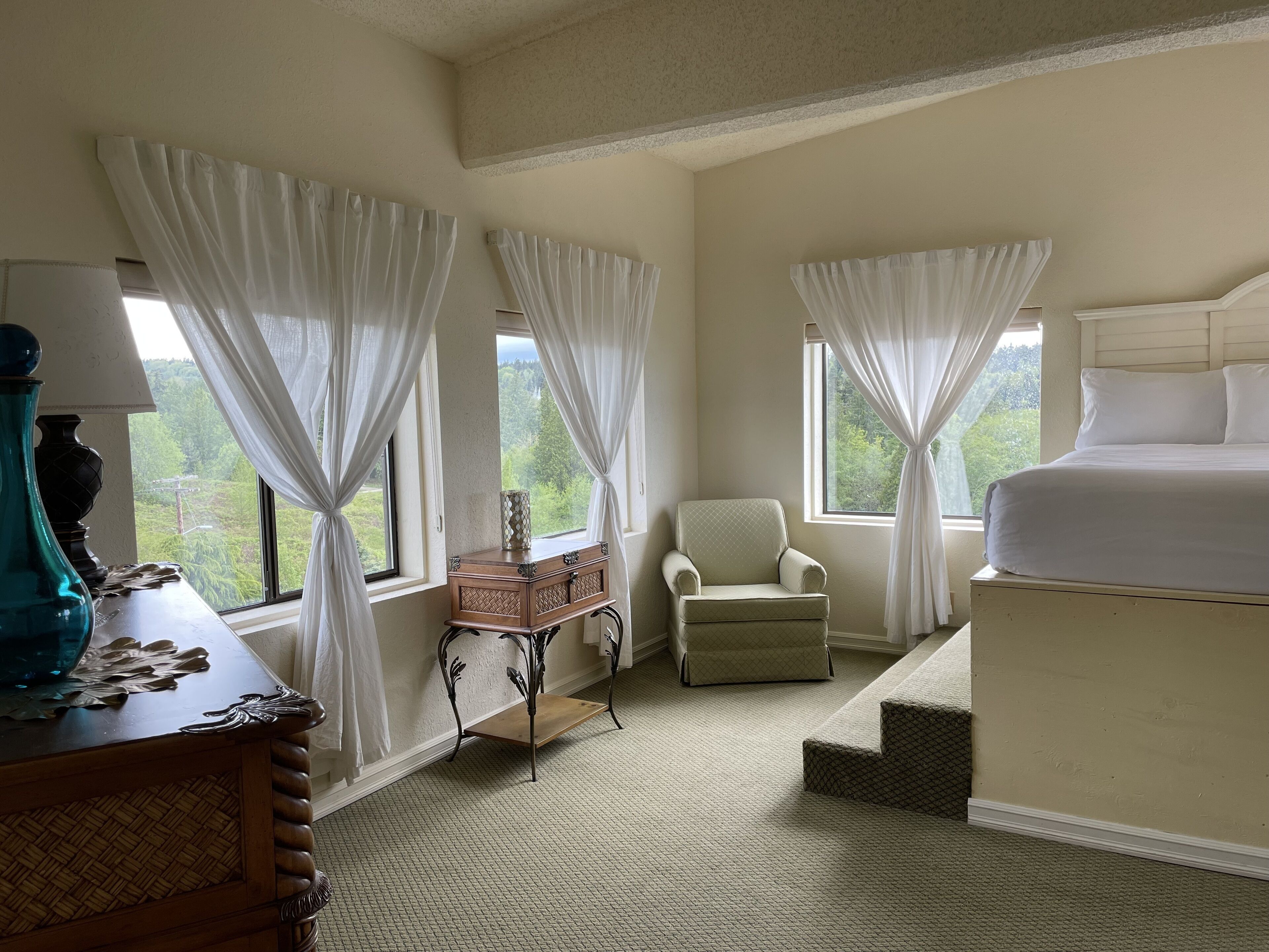 standard room, 2 double beds, refrigerator & microwave | 1 bedroom, desk, blackout curtains, iron/ironing board