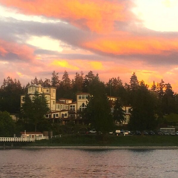 Exterior - Old Alcohol Plant Hotel (Port Hadlock)