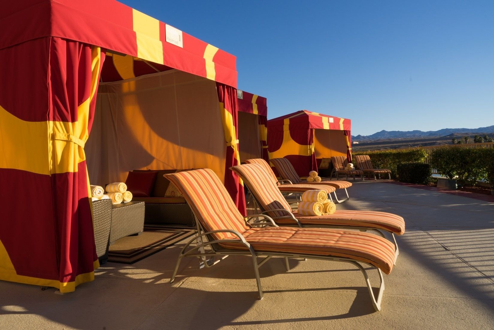Outdoor pool, cabanas (surcharge), pool umbrellas
