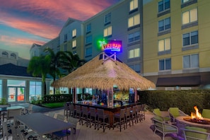 Bar (on property) - Hilton Garden Inn Orlando International Drive North (Orlando)