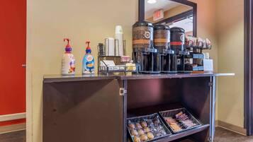 Frokost på farten er inkludert hver dag