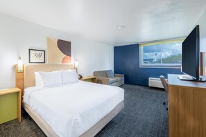 25-inch TV with cable channels, Netflix, streaming services - Spark by Hilton Ponce (Ponce)