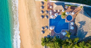 Private beach nearby, free beach shuttle, sun-loungers, beach umbrellas