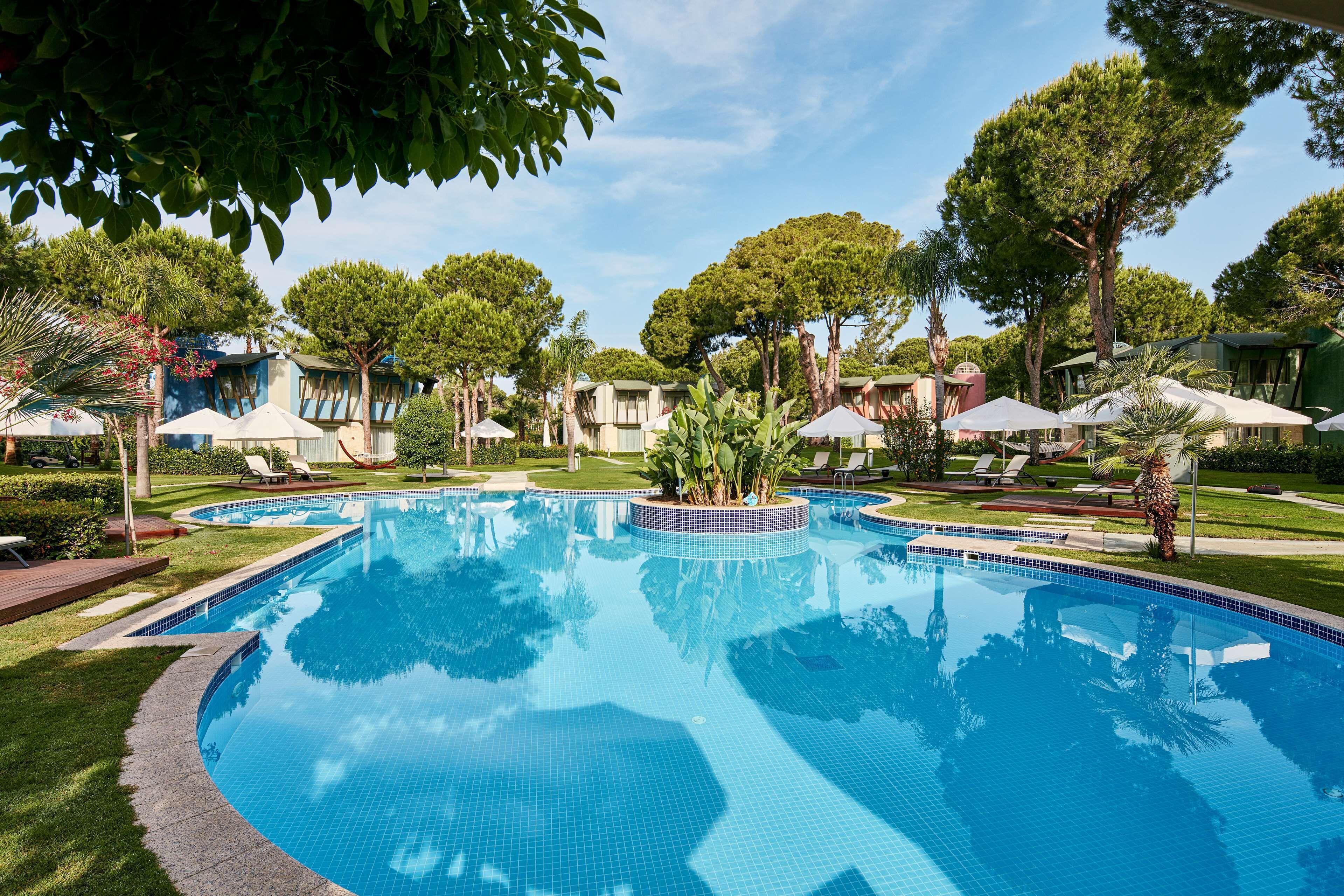 Minibar, in-room safe, desk, soundproofing