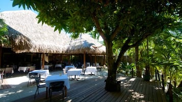 2 Restaurants, Frühstück