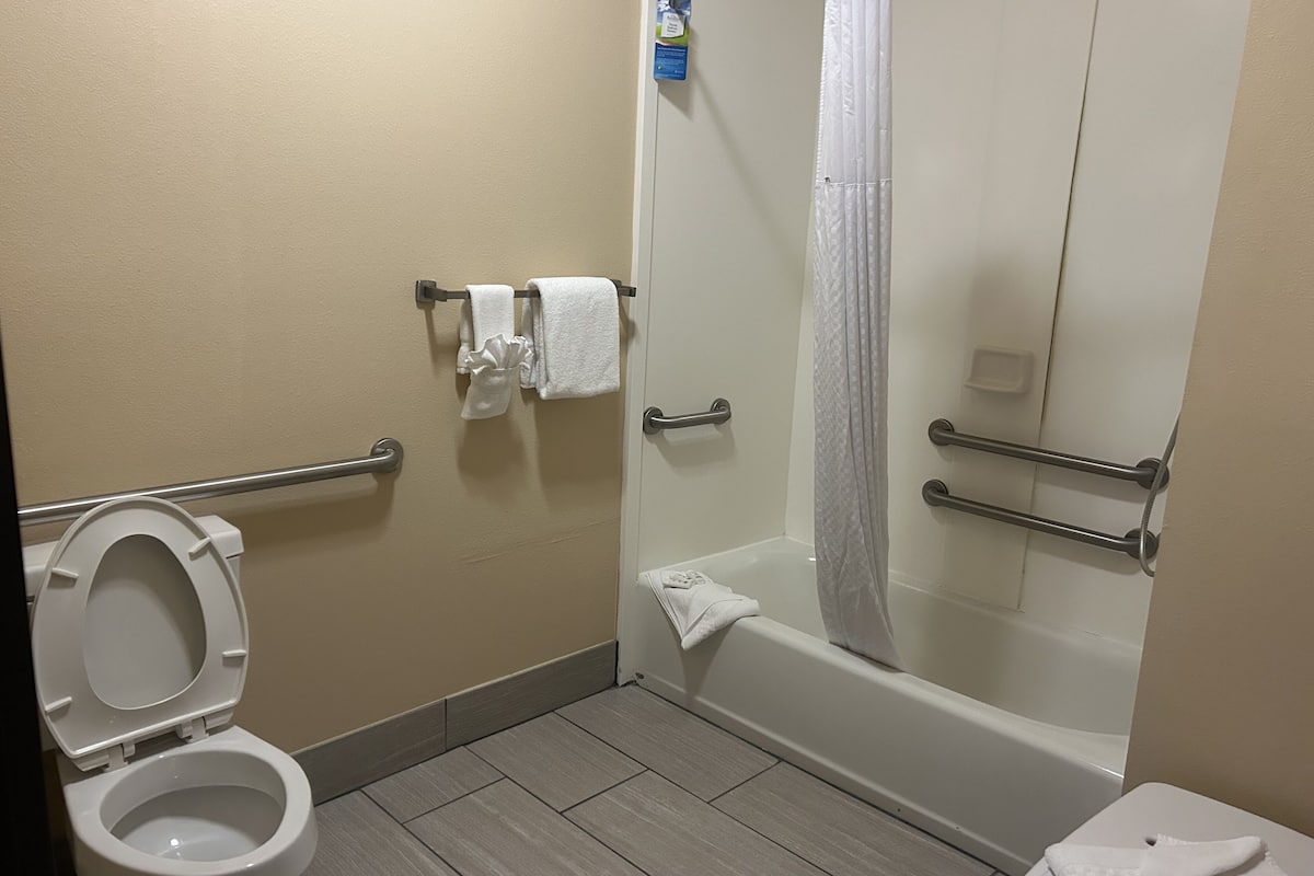 room, 2 queen beds, accessible, non smoking (mobility) | bathroom | free toiletries, hair dryer, towels