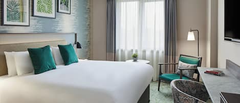 Literie hypoallergénique, coffres-forts dans les chambres, bureau