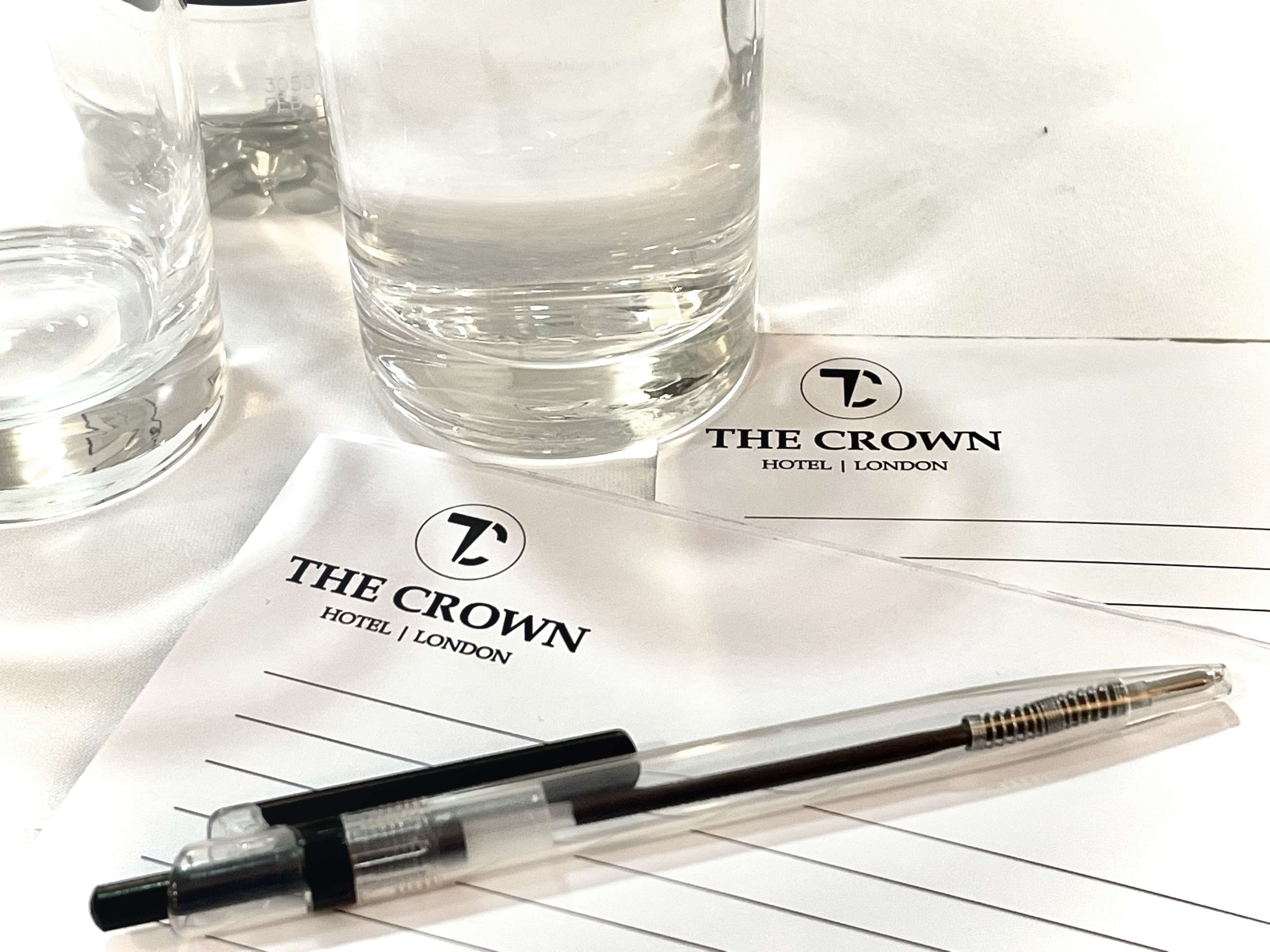 Photo - The Crown London, WorldHotels Distinctive
