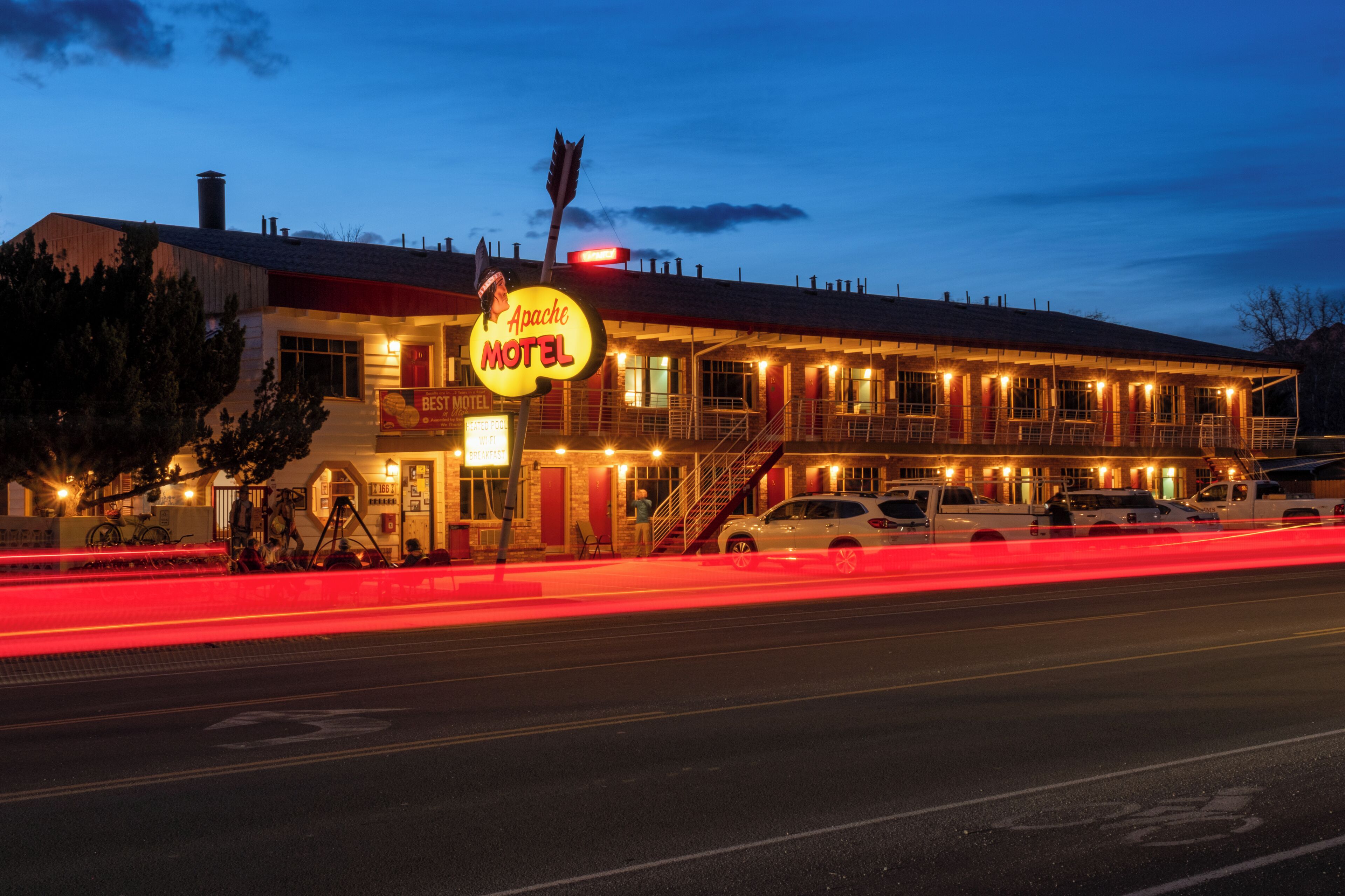 Photo - Apache Motel