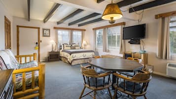 John Wayne Suite | Desk, blackout drapes, iron/ironing board, free wired internet