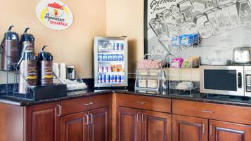 Frokost på farten er inkludert hver dag