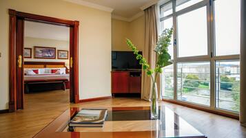 Suite | Opholdsområde | Tv