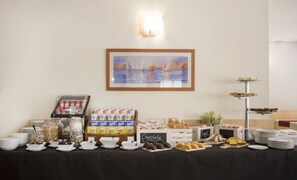 Daily buffet breakfast (EUR 14 per person)