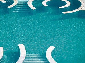 2 outdoor pools, pool umbrellas, sun loungers