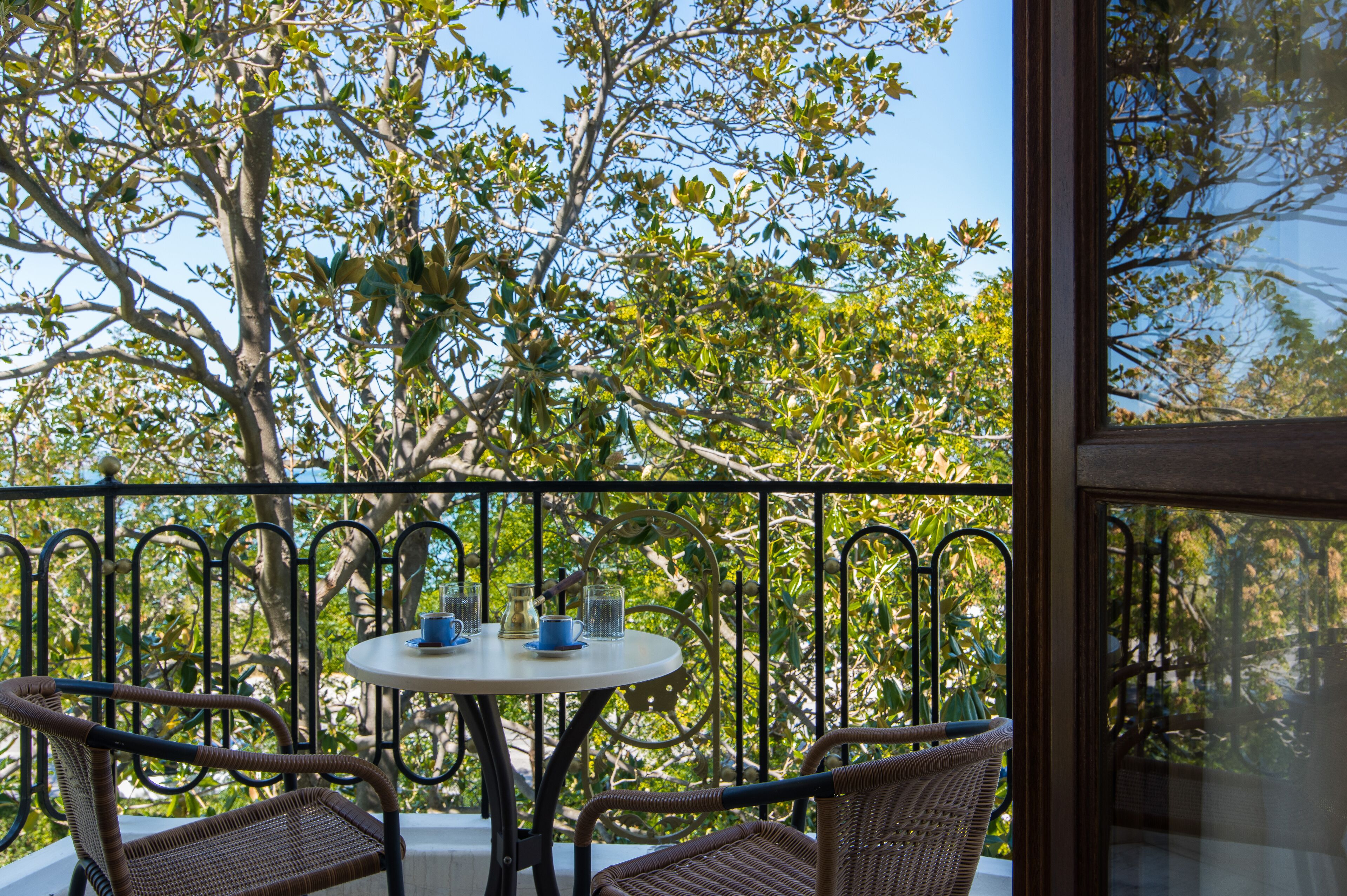 minibar, in-room safe, desk, soundproofing