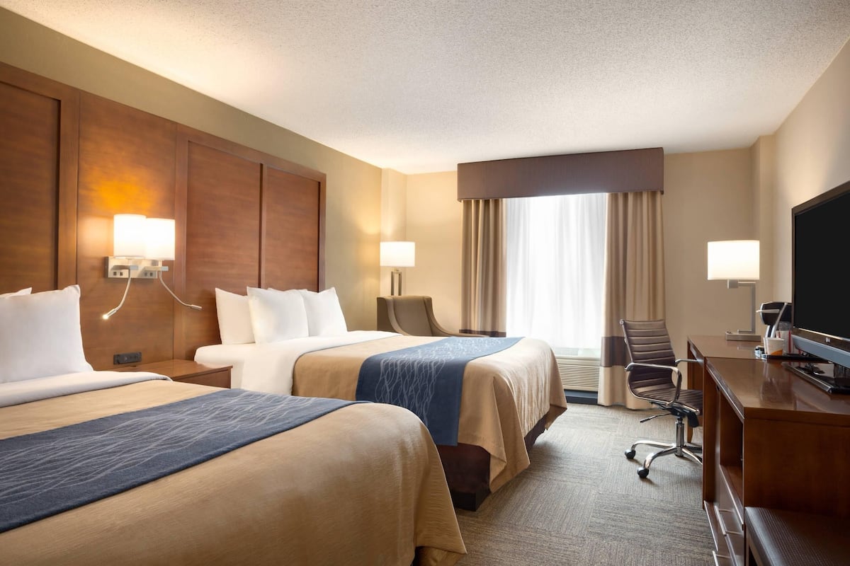 Standard Room, 2 Queen Beds, Non Smoking | 1 bedroom, premium bedding, down comforters, desk