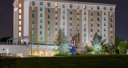 Comfort Inn & Suites Presidential - Downtown Little Rock