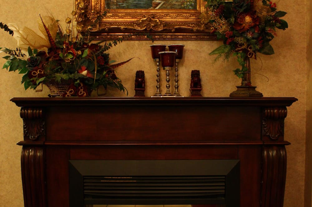 Country Hearth Inn & Suites Union City