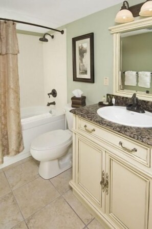 Bathroom - Global Vacation Homes (Orlando)