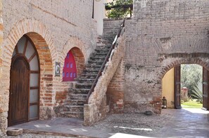 Esterni