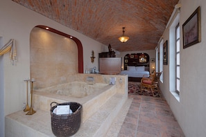 Quarto standard | 1 quarto, roupas de cama premium, edredons de pluma, cofres nos quartos