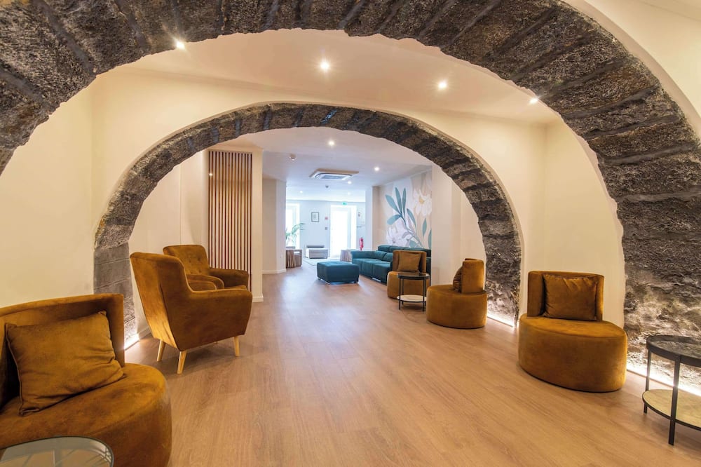 The Azoriani Boutique, an Ascend Collection Hotel