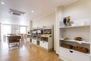 Daily buffet breakfast (EUR 8 per person)