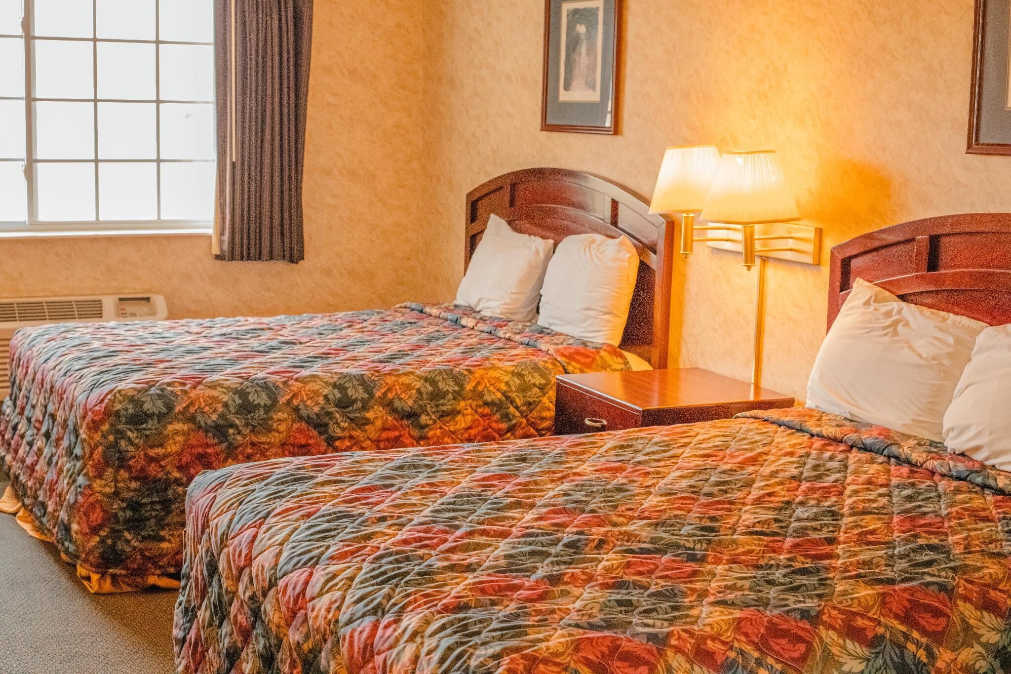 Standard Twin Room, 2 Queen Beds