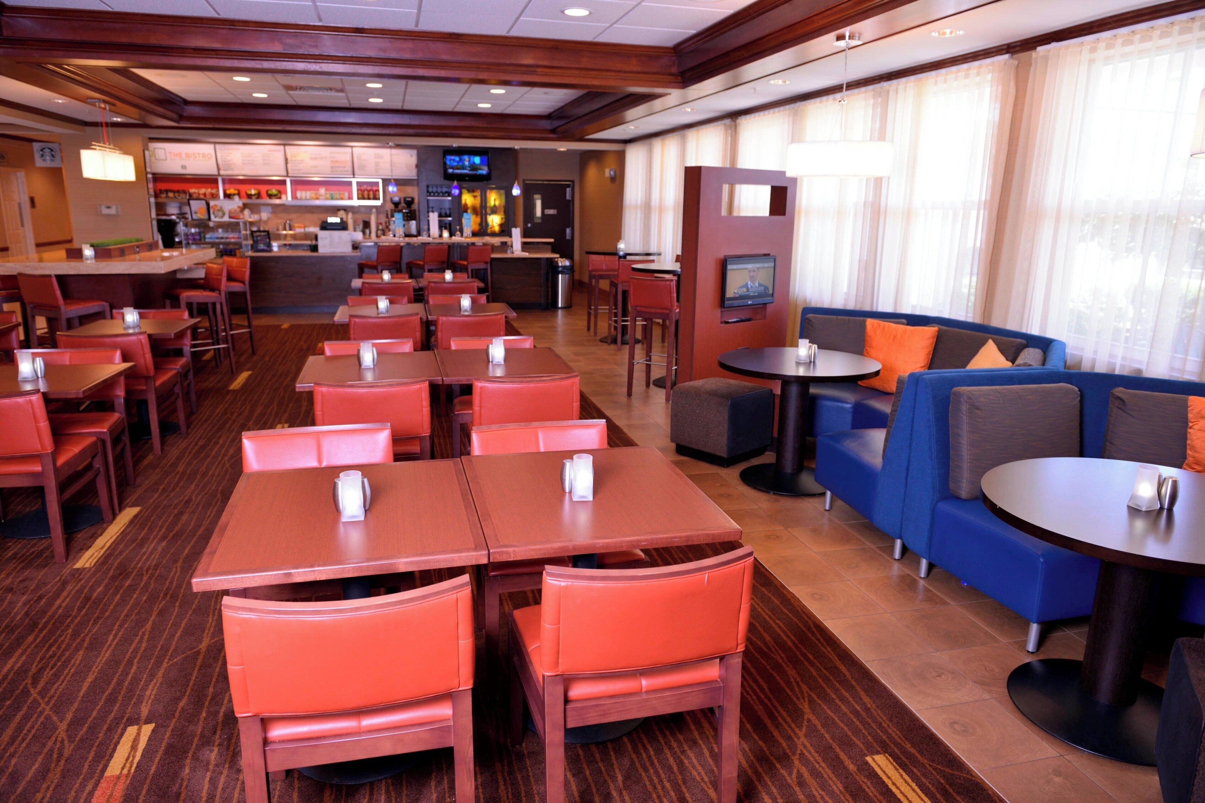 breakfast and dinner served, american cuisine