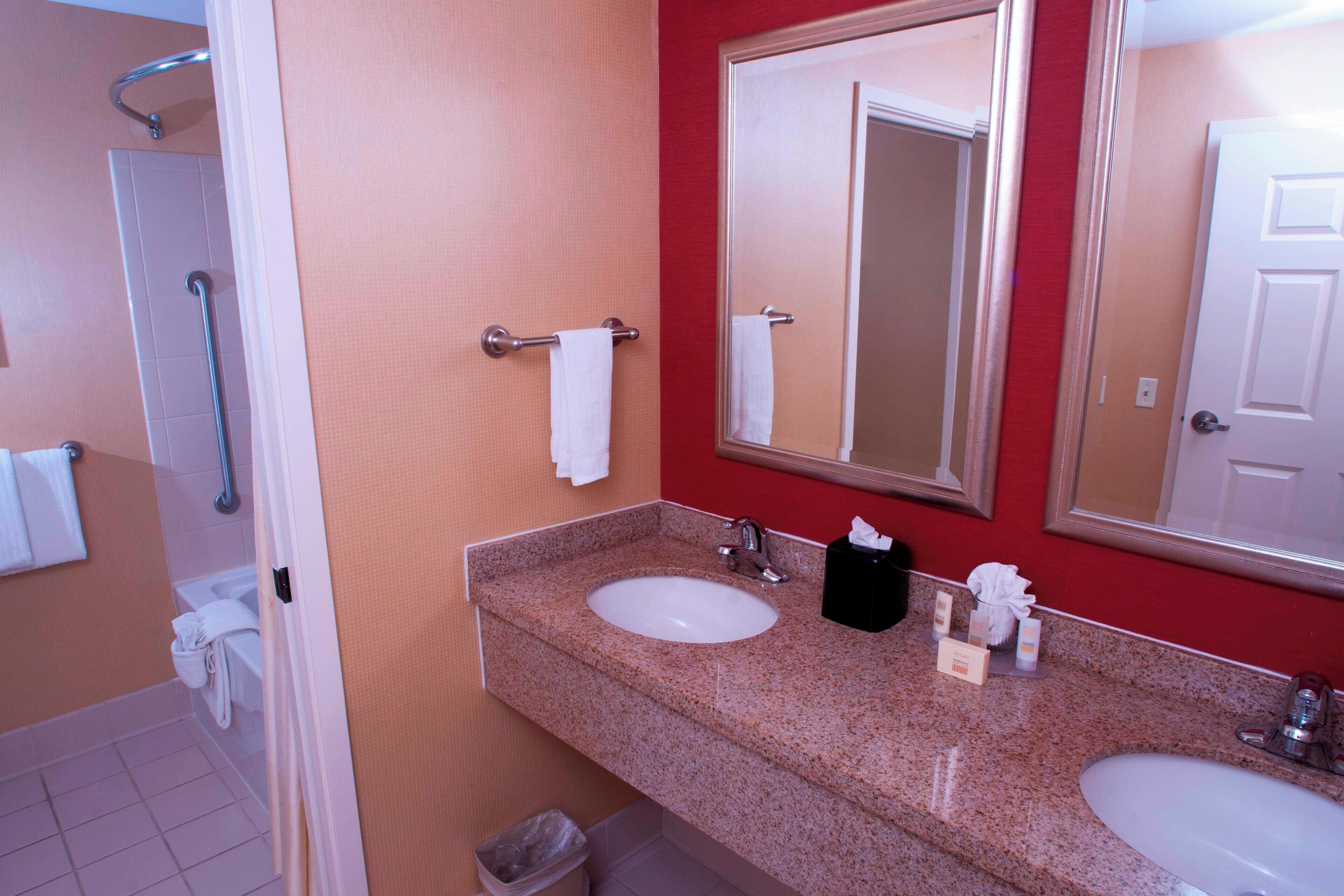 suite, 1 king bed with sofa bed, fireplace | bathroom | hair dryer, towels