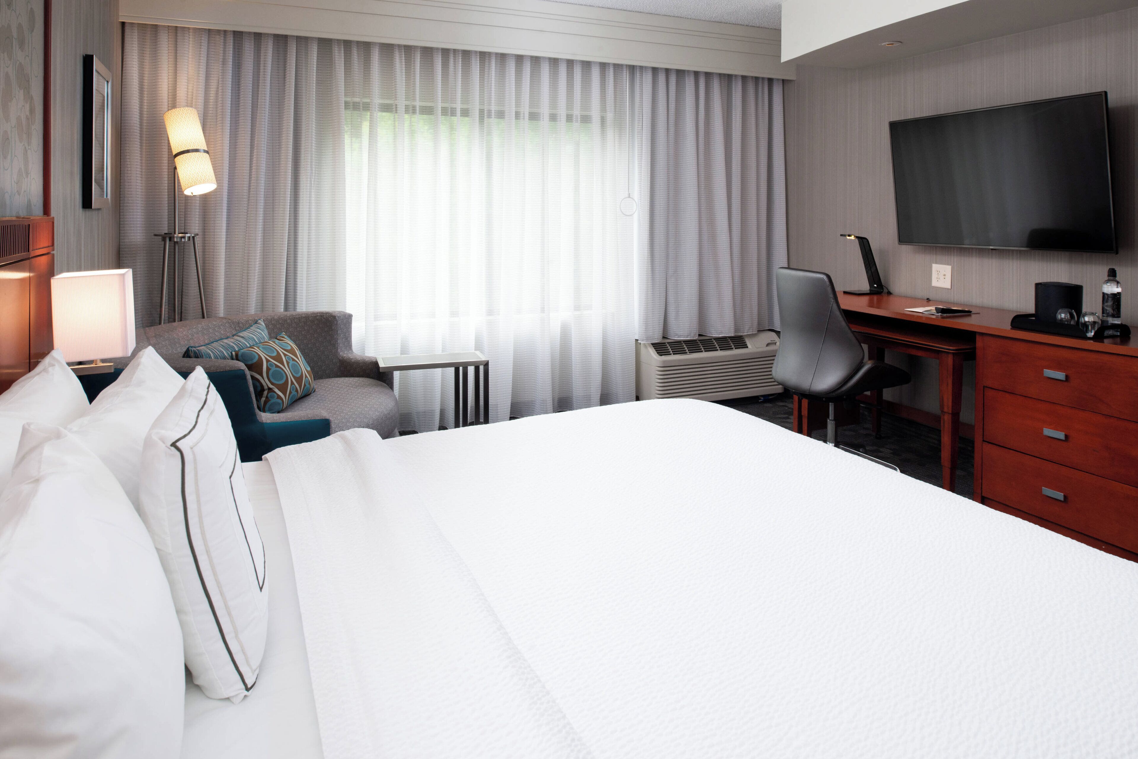 Courtyard by Marriott High Point, Greensboro Info, Photos, Reviews